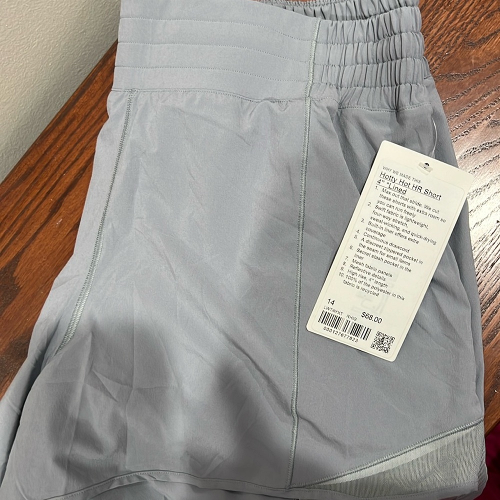 Lululemon new size 14 shorts